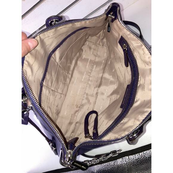 MICHAEL KORS, SMOOTH LEATHER DARK PURPLE WOMENS LARGE CROSSBODY BAG - Picture 12 of 15